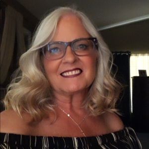 Meet your Posher, Roberta